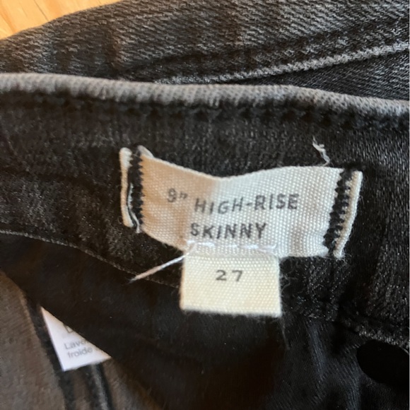 Madewell 9" Highrise Black Distressed Skinny Jeans 27 - Picture 11 of 16